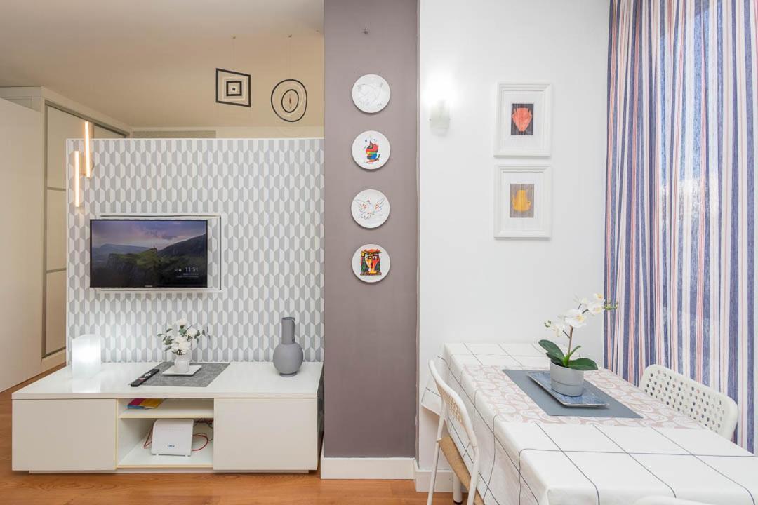 לאס פאלמס דה גראן קנאריה Lujan Suite Playa Las Canteras מראה חיצוני תמונה