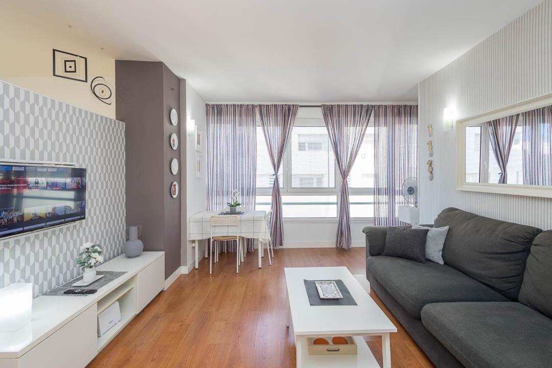 לאס פאלמס דה גראן קנאריה Lujan Suite Playa Las Canteras מראה חיצוני תמונה